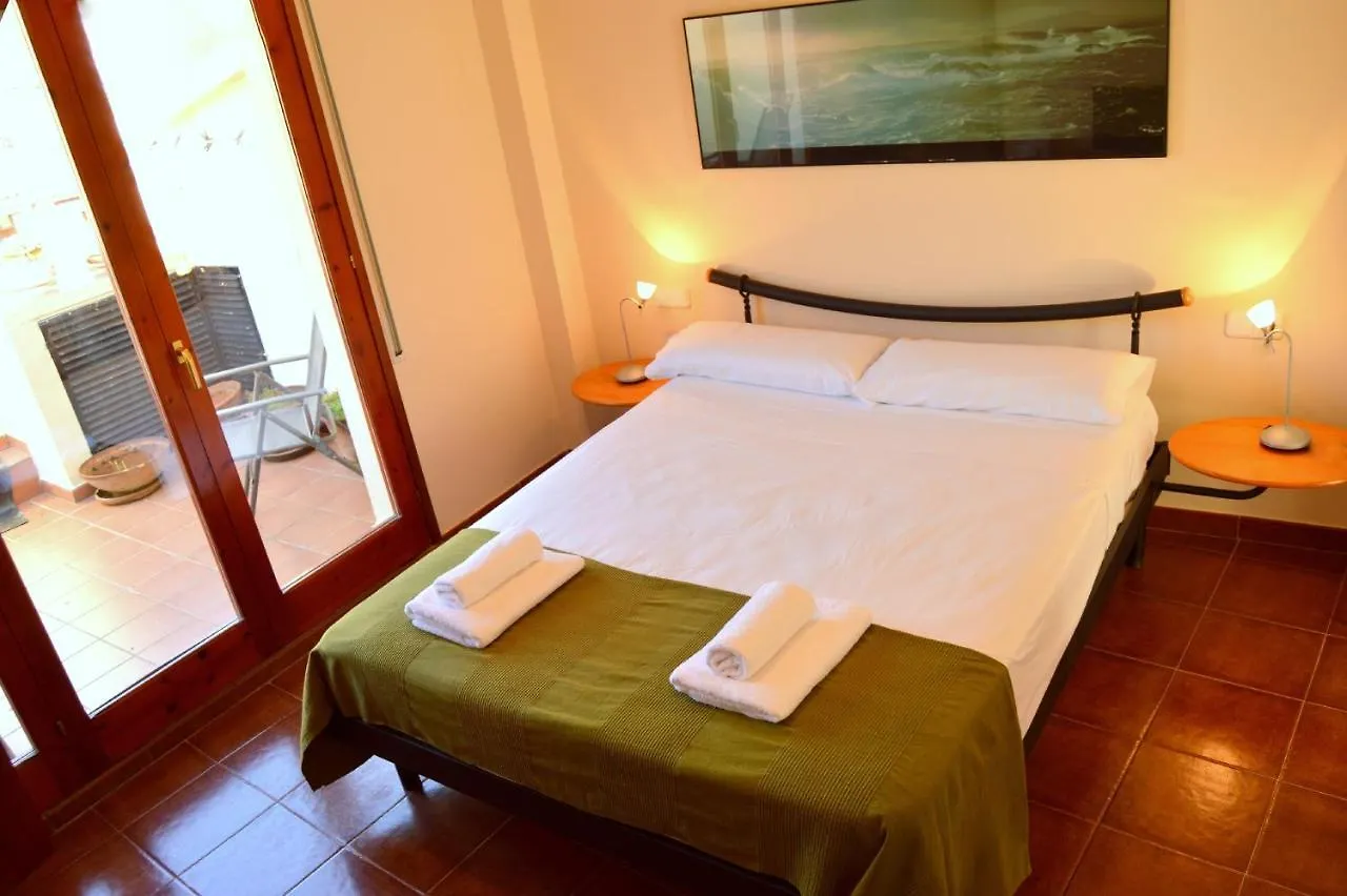 Casa Con Piscina En El Casco Historico Villa Tossa de Mar
